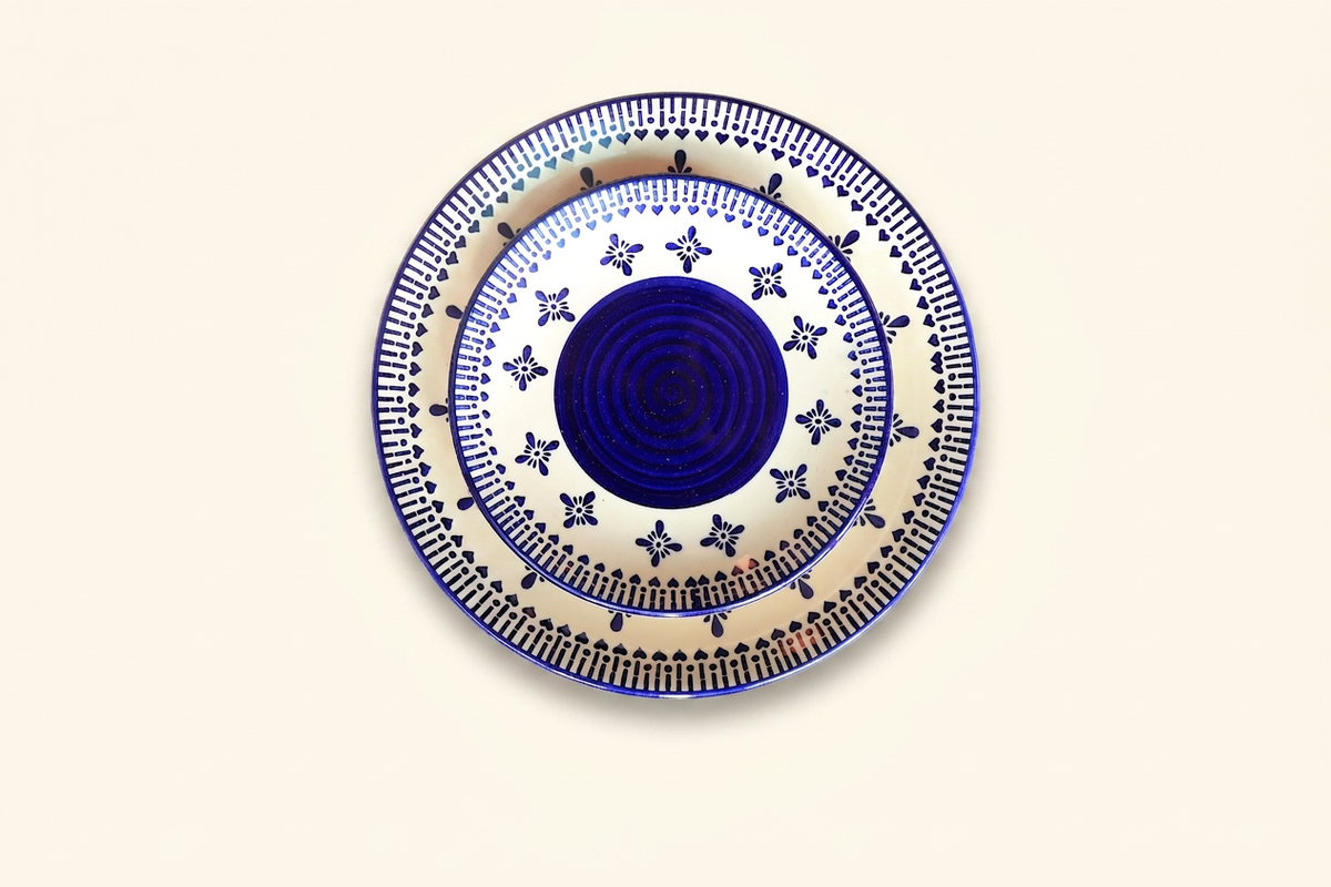 Jaipur Motif Large and Small Plate Set - Blue Motif